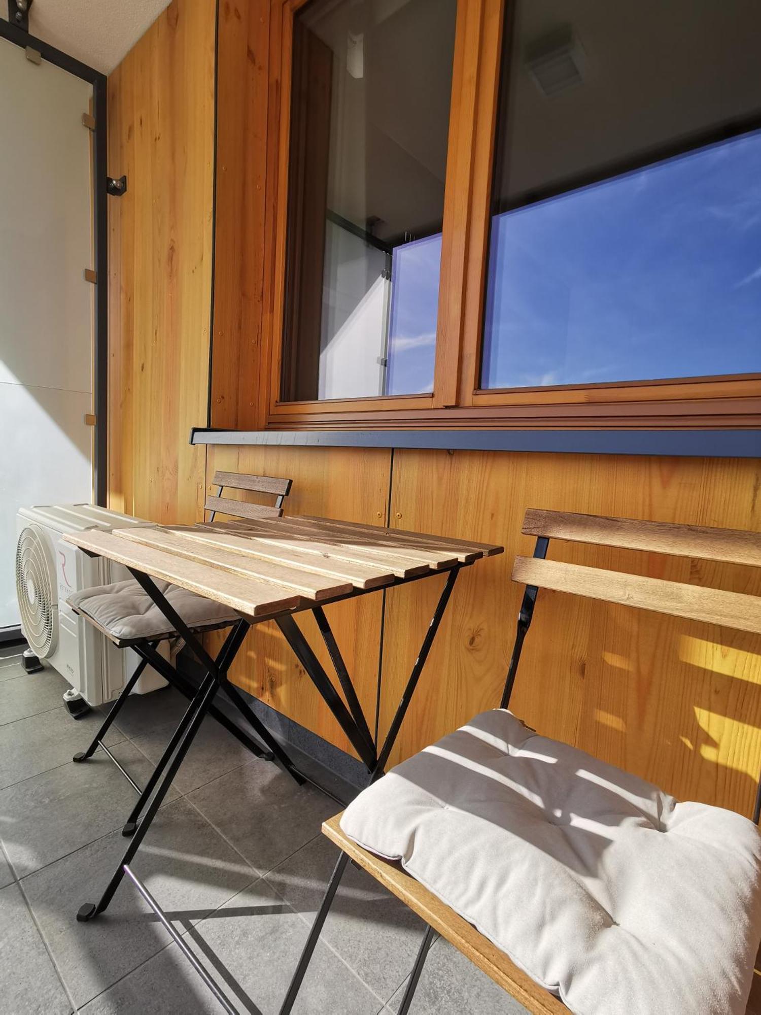 Wola Blue Modern Apartment Varsóvia Exterior foto